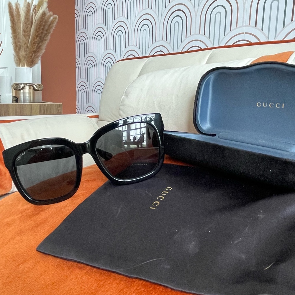 Gucci Black Chunky Frame Sunglasses